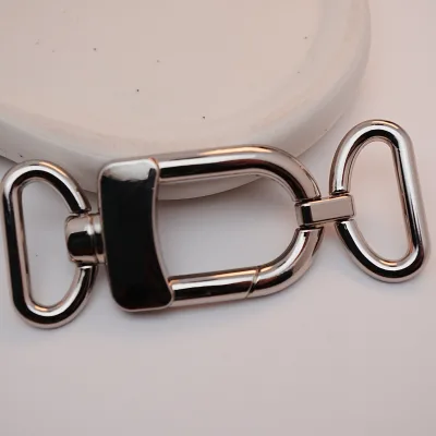 Silver Metal Round Pattern Buckle Belt with Movable Joints and Ring Type Buckles