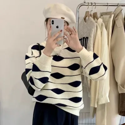 Autumn New Style O-Neck Women's Sweater Factory-Sold Wavy Striped Cardigan with Color Block All-Match Knitted Cardigan