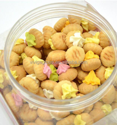Small Roll Shape Biscuit with Mini Cream Biscuits