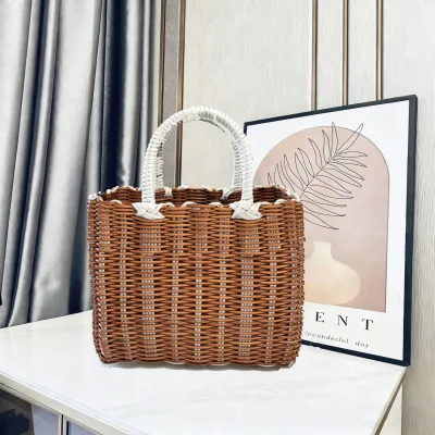 Straw Beach Tote Handbags Clutch Beach Rattan Bag Minimalist Bag
