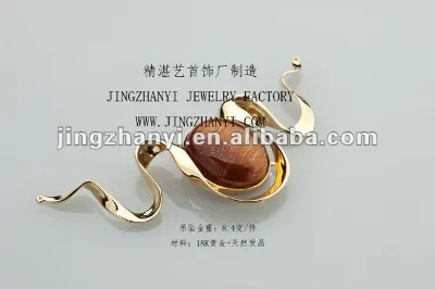 Pure Gold Pendant with Quartz Rutilated