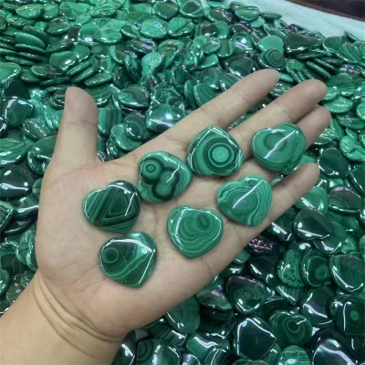 Wholesale 28mm High Quality Healing Crystal Carving Natur Green Malachite Crystal Heart for Gift