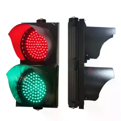 12 Year Factory New Design 200mm Multi Color EPISTAR LED Mobile Solar Remote Control Mini Traffic Light