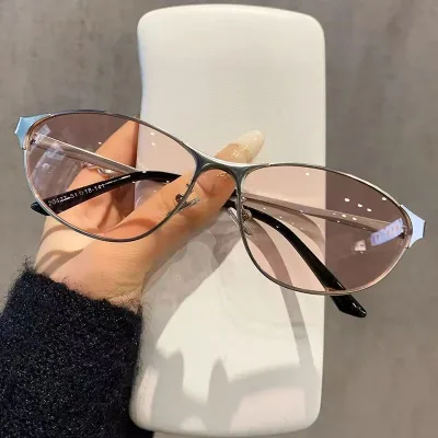 New Arrival Women Cat Eye Sunglasses Outdoor Driving Man Women Shades Sunglasses Wholesale Sunglasses