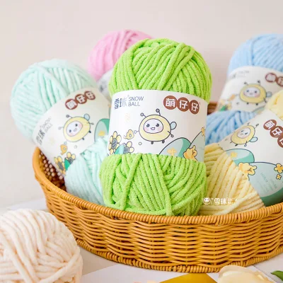 Chenille Chunky Yarn for Handmade DIY Ideal for Crocheting Blankets, Scarves, Dolls, Bags and Knitting Projects