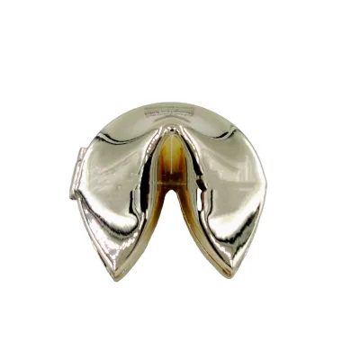 High Quality Key Chain Foldable Can Open Gold Color Lucky Metal Fortune Cookie Horseshoe Laser Customized logo