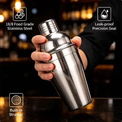 Professional Stainless Steel Cocktail Shaker 750ml Cobbler Shaker with Built-in Strainer Martini Mixer Barware for Home Party