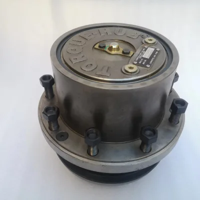 Final Drive Planetary Gearbox GFT 36 T3 3219 for Ingearsoll Land SD105 Roller ODM Customizable 10 HP 20:1 Ratio