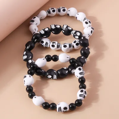 Factory Price Elastic Rope Multi-Layer Bracelet for Girls Boys Halloween Bead Bracelet Creative Skull Bracelet