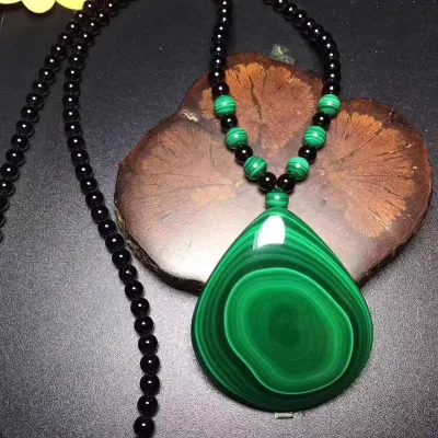 High-quality Natural Material Malachite Water Drop Pendant