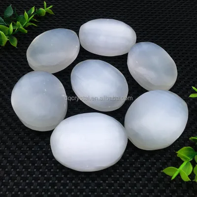 Wholesale Natural Crystal craft Polished White Selenite Palm Healing Crystal Stone for Decoration