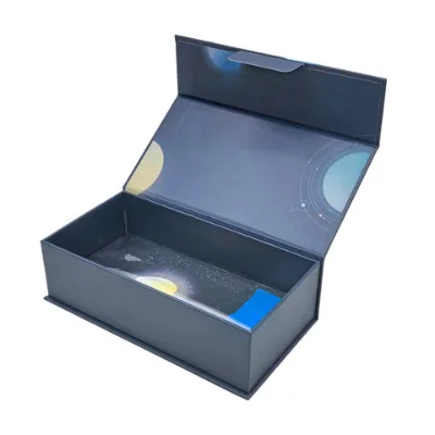 Rigid Cardboard gift boxes Luxury Magnetic Gift Box With Magnetic Closure Lid