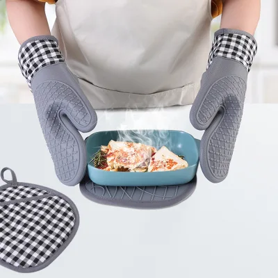 In-stock Cotton Silicone High-temperature Scald-proof Heat-insulating Gloves; Oven Microwave Kitchen-use Heat-resistant Gloves