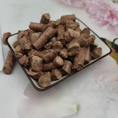 The Factory Sells High-quality Pine Wood Particles Environmentally Friendly Diameter Biomass Particles