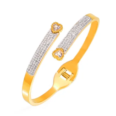 Fashion Classical Light Luxury Style Jewelry Geometric Diamond Design love Shape Bangle