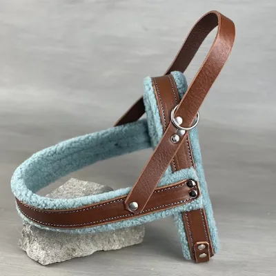 Adjustable Cat Leather and Extra Fluffy Sheepskin Soft Padding Comfortable Fur Dog Harness Christmas Gift for Fur Friend