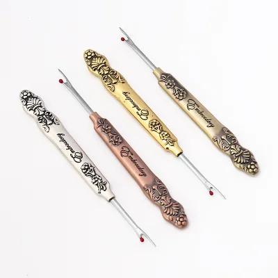 Vintage Carved Handle Seam Ripper with Storage Case, European-Style Decorative Thread-Cutting Tool for Sewing