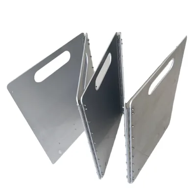 High Quality Factory Custom Made Camping Trip or Backyard BBQ 5 Panel Fire Reflector and Wind Barrier