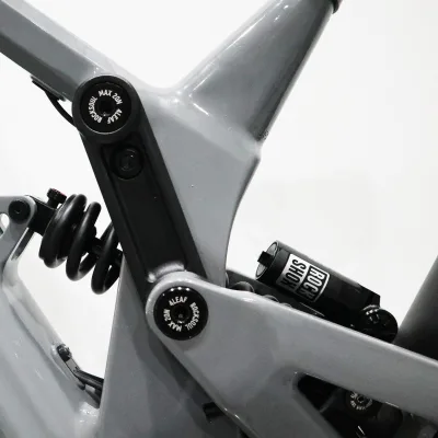 2024 New Arrival Front Travel 200mm Rear Travel 212mm Aluminum E Bike MTB Frame Downhill Electric Mountain Bike