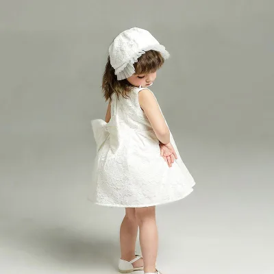 Newborn Baby Girl Party Dresses Sleeveless Classical Infant Baptism Dress Girls Embroidery Rhinestone Lace Flower White Dress
