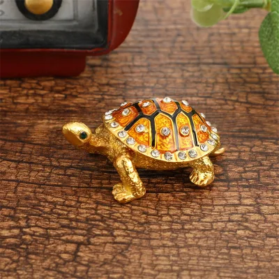 Fashionable Retro Turtle-shaped European Metal Luxury Light Luxury Desktop Jewelry Storage Box Decorative Piece
