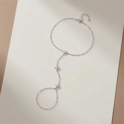 Hot Selling Female Stackable 925 Sterling Silver Slave Chain Jewelry Clover Design Flower Moissanite Stone Finger Ring Bracelet