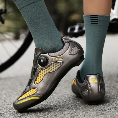 Unisex Spring Summer Winter All Seasons Breathable Mesh Riding Cycling Shoes with Hard Sole for Road and Mountain Biking