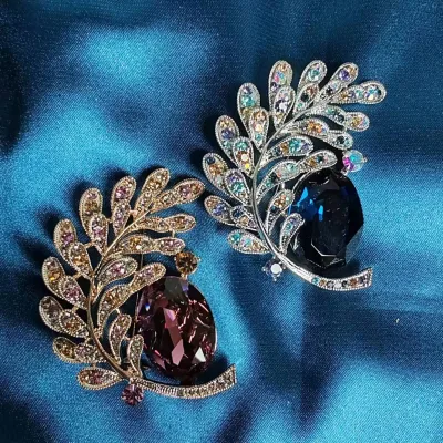 Decorated Zirconium Brooch Flowers Zircon Pin Dress Accessories Branch Brooch Lady
