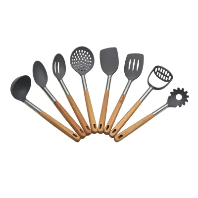 Hot Selling Kitchen Gadget Food Safe Non-Stick Silicone Spatula Equipped with Beech Wood Handle