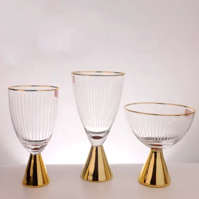 Luxury Gold Rim Vertical Striped Glass Wine Goblet Elegant Footed Red Wine Glass for Home Dinner Bar Wedding Banquet Gift