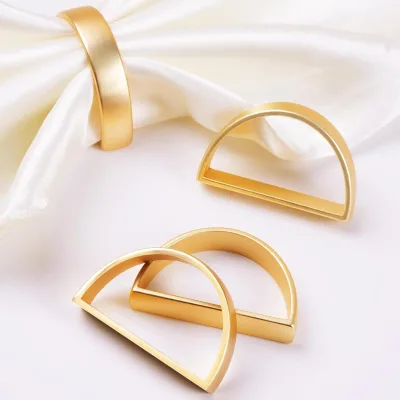 Hot Selling Napkin Buckle Gold Polished Napkin Ring Iron Table Decoration Weddings Bridal Showers Decoration