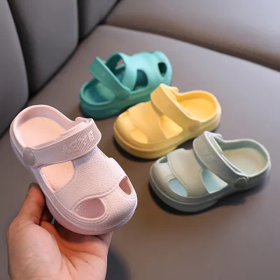 Wholesale Colorful Baby Sandals Boys and Girls Sandals Clogs Cute Lightweight Children Beach Anti-slip slippers