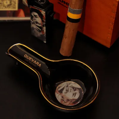 Luxury black-gold outdoor unique ashtray for one large size cigar decorative modern travel cigar ashtray