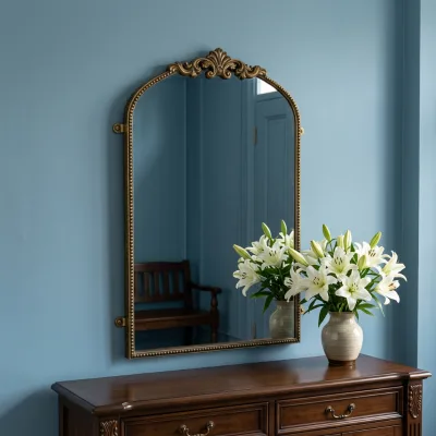 Vintage Wall Mirror Arched Antique Mirror Metal Frame Tempered Glass Flower Head Decorative Mirror for Bathroom Entryway Decor
