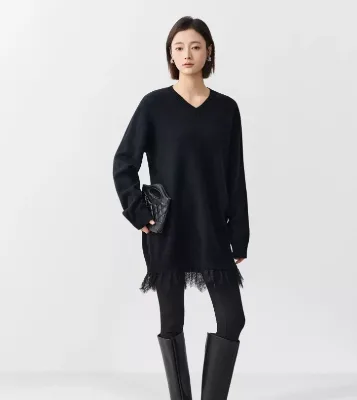 Custom Lace Stitching Fake Two-piece Temperament V-neck Wool Knit Dress