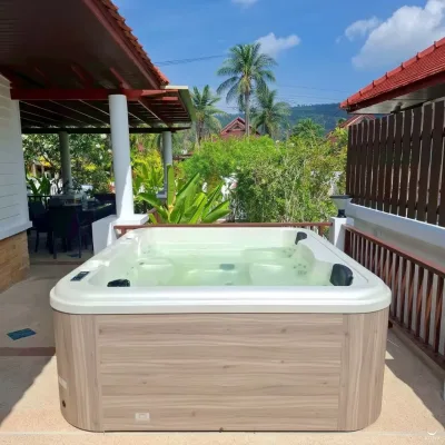 High Quality Modern Eco-Friendly Acrylic Spa Bathtub with Massage Swimming Pool Design for Bathroom