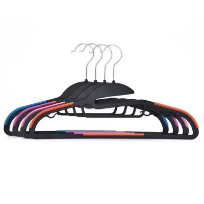 Custom 360 Swivel Hook Non-slip Rubber Hanger Recycled Plastic Clothes Hanger for Hotel