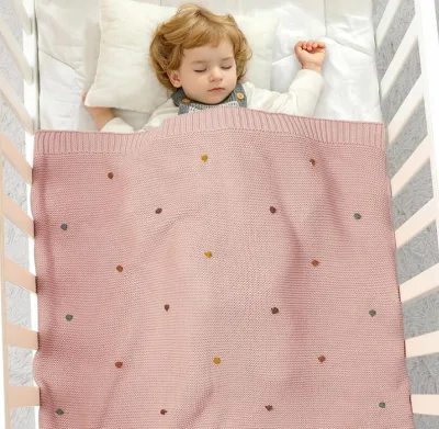 Hot Selling Handmade Organic Cotton Crochet Newborn Swaddle Wrap Pompom Soft Baby Crib Knitted Blanket 200TC All-Season
