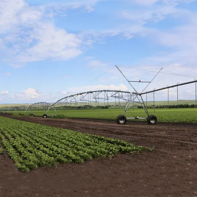New Metal Pivot Irrigation Sprinkler Systems with Hot-dip Galvanizing for Sale