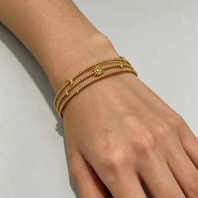 Wholesale Women 18K Gold Plated Striped Hollow Out Bangle Stainless Steel Jewelry Para Mujer Caladas Brazalete Acero Inoxidable