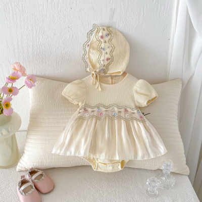 Spring and Autumn New Style Baby Girl Jumpsuit Cotton Sweet Cute Fart Cover Newborn Baby Clothes