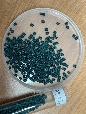 Small MOQ 25% Economy Green Masterbatch Granules Stock Available Green Color Pellets for Trial Order Small Batch Production