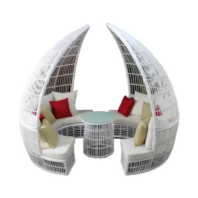 High Quality Modern Design Outdoor Rattan Hanging Egg Chair with Plastic Top for Leisure & Hotel Sun Lounger