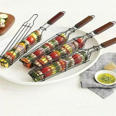 Cast-Iron Carbon-Removing Chicken Roaster Turkey Pot Grill Rack Non-Stick Finish Wood Handle Electroplated Barbecue Roasting