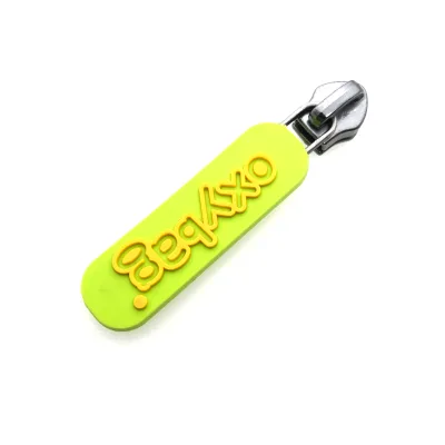 Hot Sale Simple Custom Various Shapes Pvc Rubber Reusable Lockable Zipper Puller