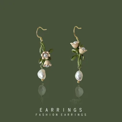 925 Silver Needle Asymmetric Handmade Freshwater Pearl Earrings Bell Orchid French Design Trendy Butterfly Pattern Premium