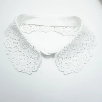 New Exquisite Water-soluble Hollowed-out Fashionable Elegant Front Opening Retro Detachable Collar in Large Stock