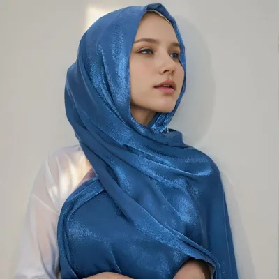 2025 Wholesale Malaysia Ladias Textured Cape Plain Color Satin Scarf Shawl Wrap Bawal Muna Muslim Women Velvet