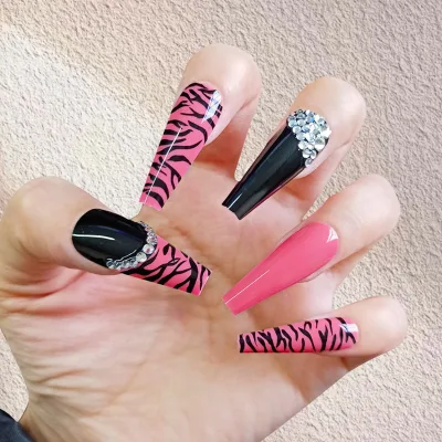 2024 Luxury Coffin Nail Tips Designs Artificial Finger Nails Long Gradient Press on Nails