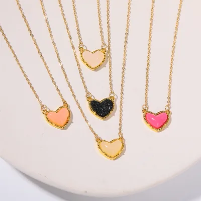 New Arrival Elegant Heart Shaped Love Necklace 14K Gold Natural Stone Heart Pendant Necklace Sweet Chocker Necklace Women